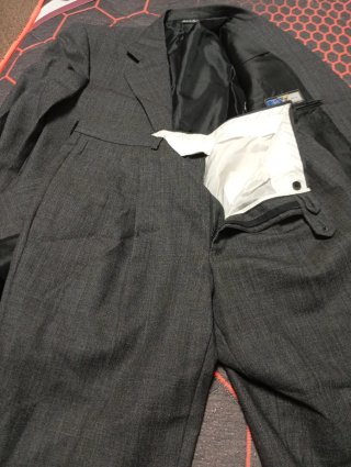 Traje de hombre gris