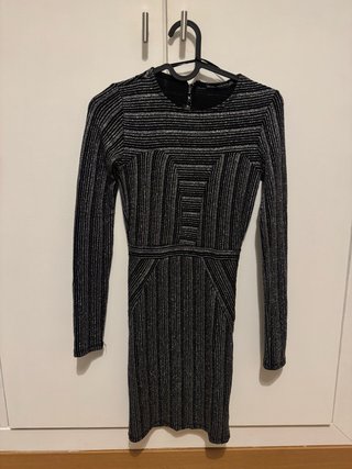 Vestido corto fiesta Bershka negro y plata