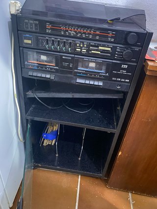 Equipo de música clásico ITT ST541