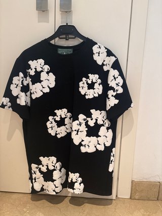 Comjunto de camiseta y oantalon  Sin estrenar