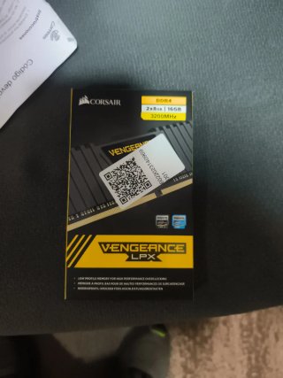 Memoria RAM Corsair Vengeance LPX 16GB DDR4