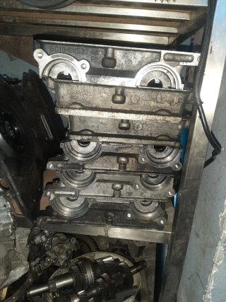 Tapa de balancines Ford