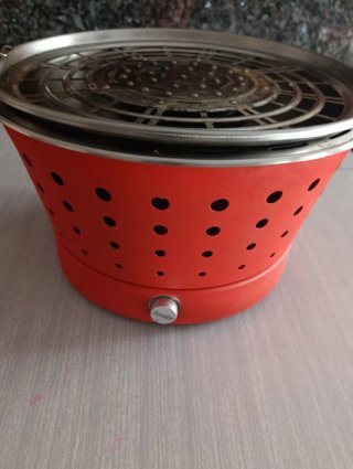 Barbacoa de Mesa Roja
