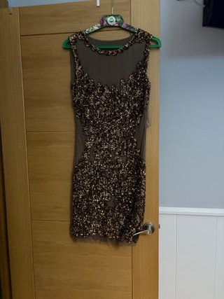 Vestido de fiesta con lentejuelas