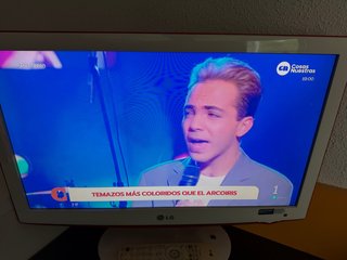 TV LG Blanca
