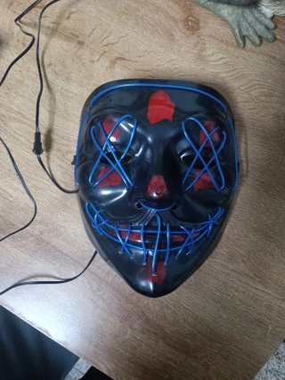 Careta de Disfraz con Luces LED