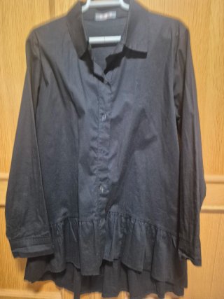 Camisa Negra, manga Larga
