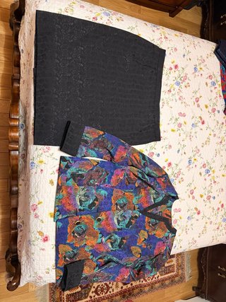 Conjunto de falda y chaqueta