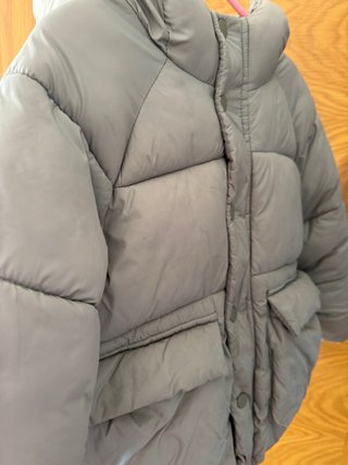 Cazadora acolchada gris para niño talla 4
