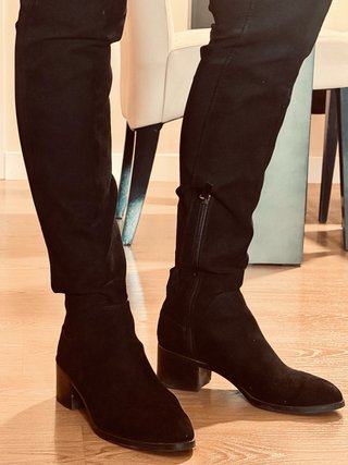 Botas Altas de Ante Negras