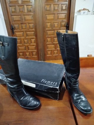 Botas altas negras Plumers