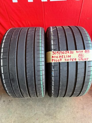 305/30/20 Michelin Pilot Super Sport