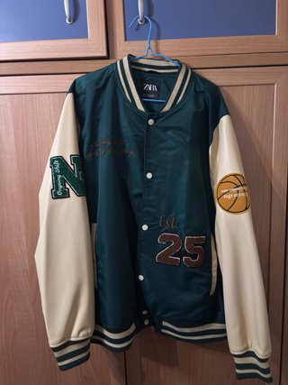 Chaqueta Varsity Zara Verde Talla M
