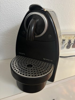 Cafetera Nespresso Krups Negra