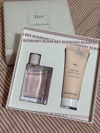 Set Regalo Burberry Her EDP y Body Lotion