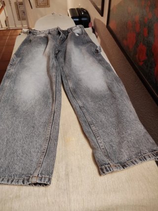 Pantalón Vaquero Gris
