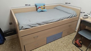 Cama Nido, Mesa Escritorio, Mesita y colchones