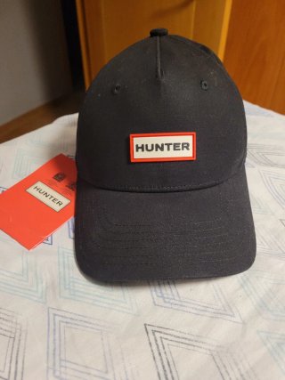 Gorra Hunter a estrenar con etiquetas.