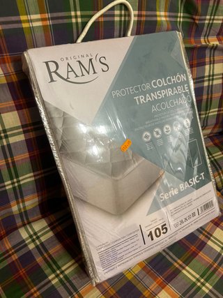 Funda de Colchón Transpirable 105cm. SIN USAR