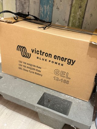 Bateria nueva en garantia victronenergy blue power