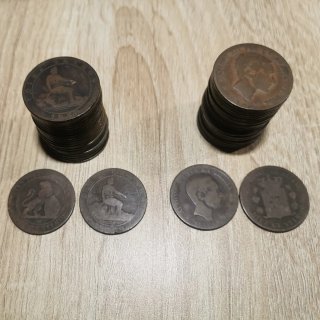 Lote de 50 Monedas de Cobre Españolas S. XIX