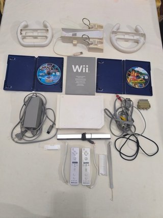 Pack Nintendo Wii con Accesorios y Juegos