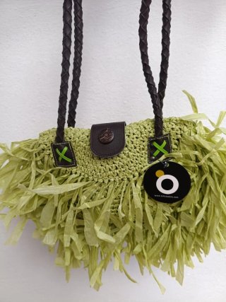 Bolso de paja verde