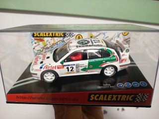 Scalextric Skoda Octavia Airtel WRC