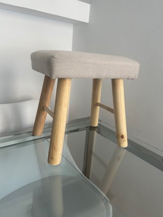 Taburete Reposapiés de Madera y Tela