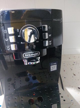 Cafetera DeLonghi Magnifica S