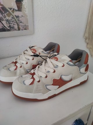 Zapatillas Pull&Bear Stwr. Beige y Teja Talla 45