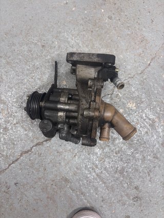 Bomba dirección asistida Ford Mondeo 3