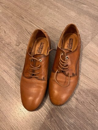Zapatos Pikolinos Marrones