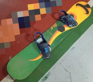 Tabla de Snowboard con Fijaciones
