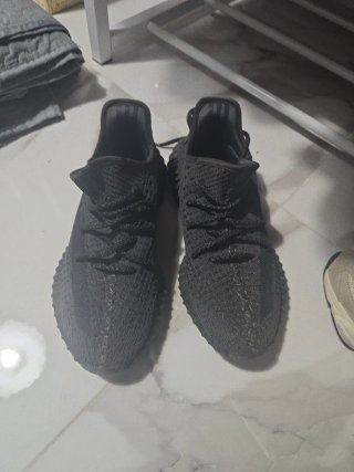 Zapatillas adidas Yeezy Negras