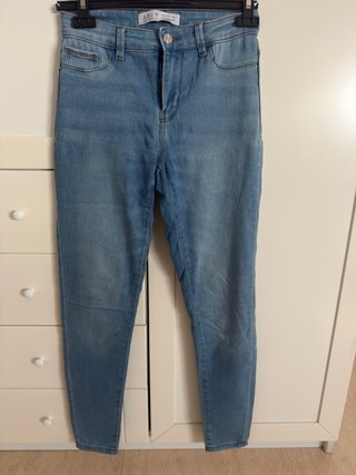 Pantalón vaquero azul