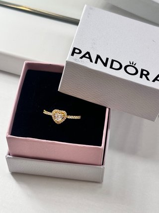 Anillo Pandora Corazón Dorado