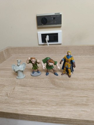 Set de 4 Figuras El Jorobado de Notre Dame