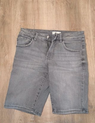 Vaqueros cortos Mango grises