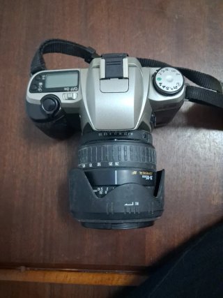 Cámara Analógica Pentax MZ-30 con Objetivo 28-105