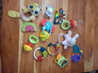 Lote de 12 sonajeros para bebés