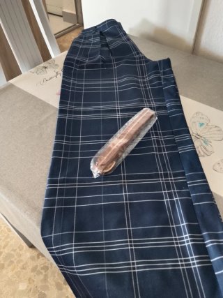 Pantalón largo de cuadros azul