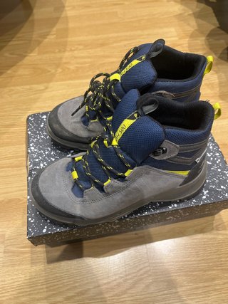 Botas de Montaña Quechua MH 500
