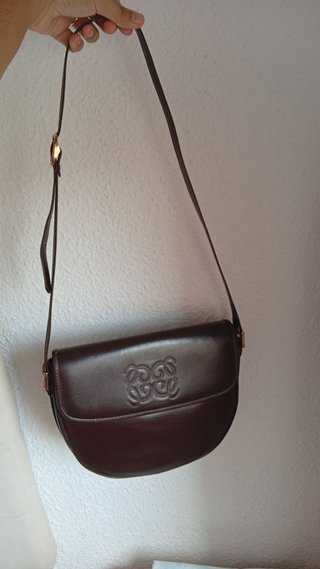 Bolso de piel de marca conocida.. L.o.e.w.e