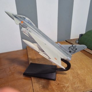 Maqueta Avión Eurofighter 1:48