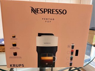 Cafetera Nespresso Vertuo Pop