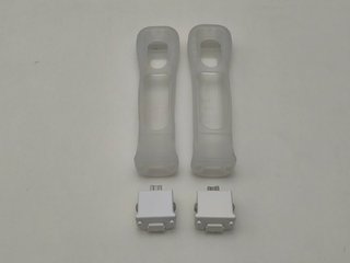 2 Motion Plus Blancos Nintendo Wii + 2 Fundas