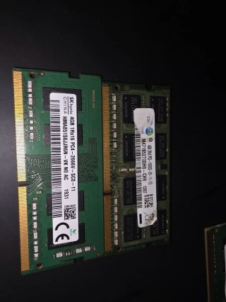 2 Módulos Memoria RAM total 8GB DDR4