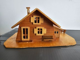 Casetta in legno artigianale