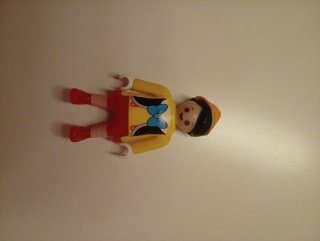 Figura Kinder Pinocho